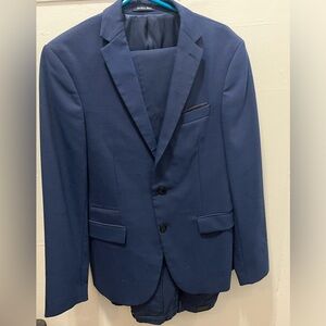 ZARA Man Navy Blue Suit – Tailored Fit 38R / Summer 2015 Collection